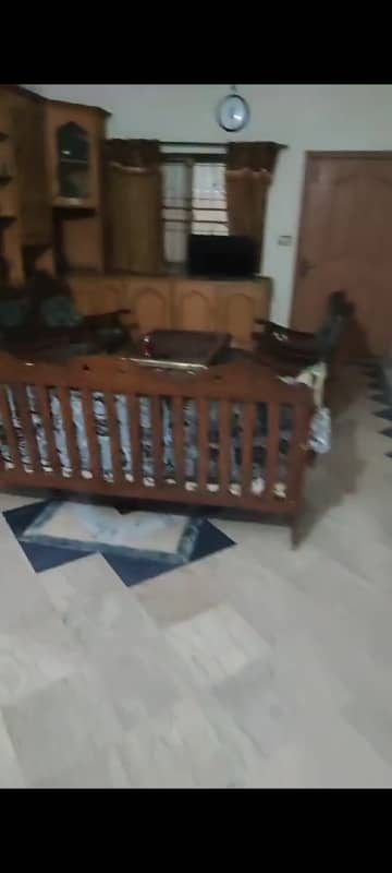 1 KANAL LOWER PORTION URGENT FOR RENT IN PRIME LOCATION OF MUSTAFA TOWN LAHORE 1