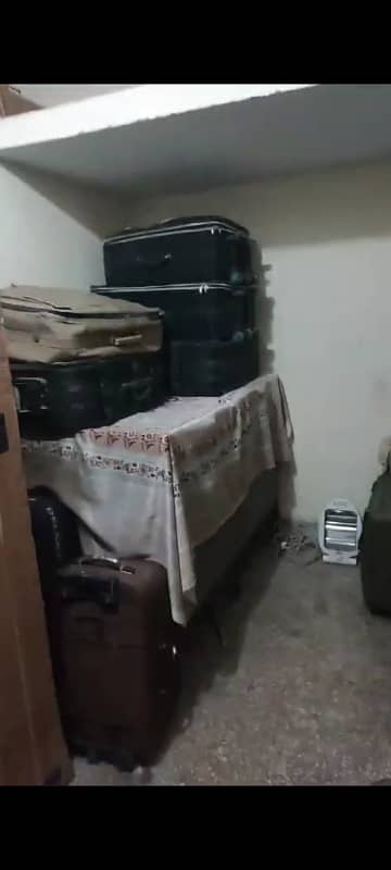 1 KANAL LOWER PORTION URGENT FOR RENT IN PRIME LOCATION OF MUSTAFA TOWN LAHORE 11