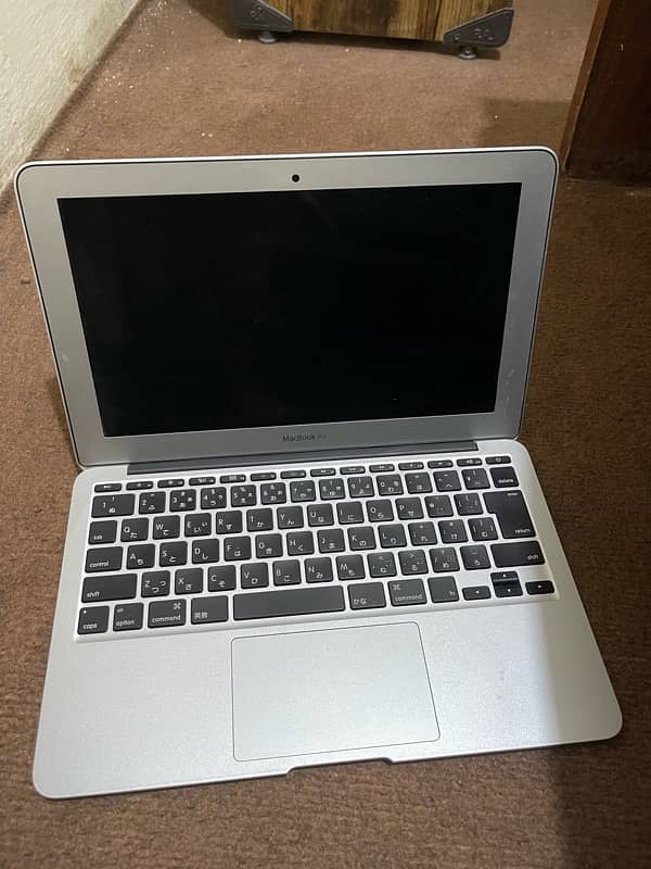 MAC Book Air 2013 0