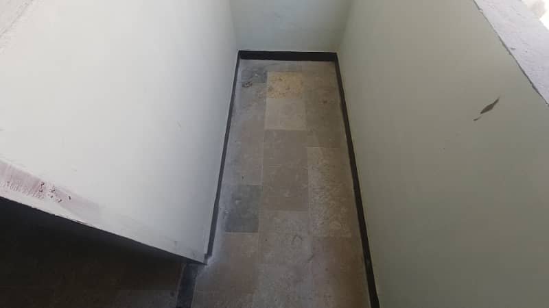 Flat For Sale 450 Square Feet 3