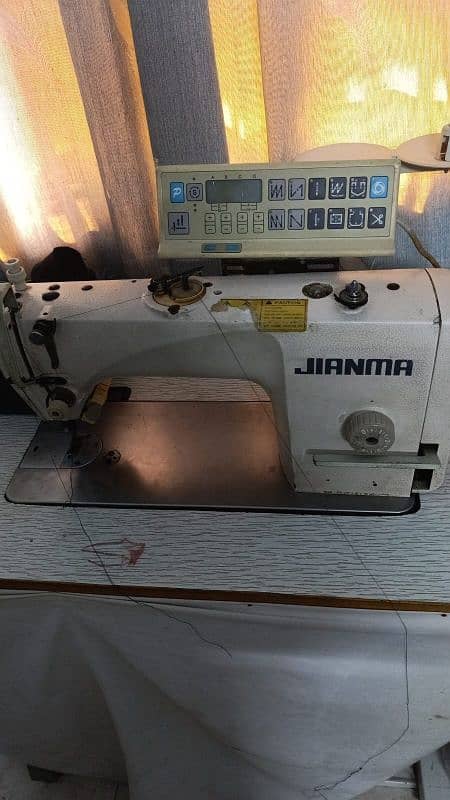 sewing machine like new only few month use 2