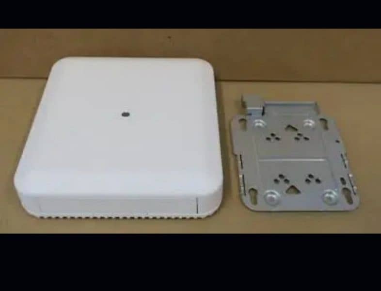 Cisco Access point 2702i Rs. 12,000 1