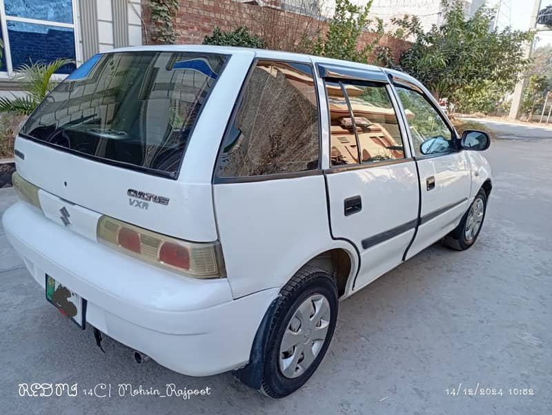 Suzuki Cultus VXR 2011 white 0