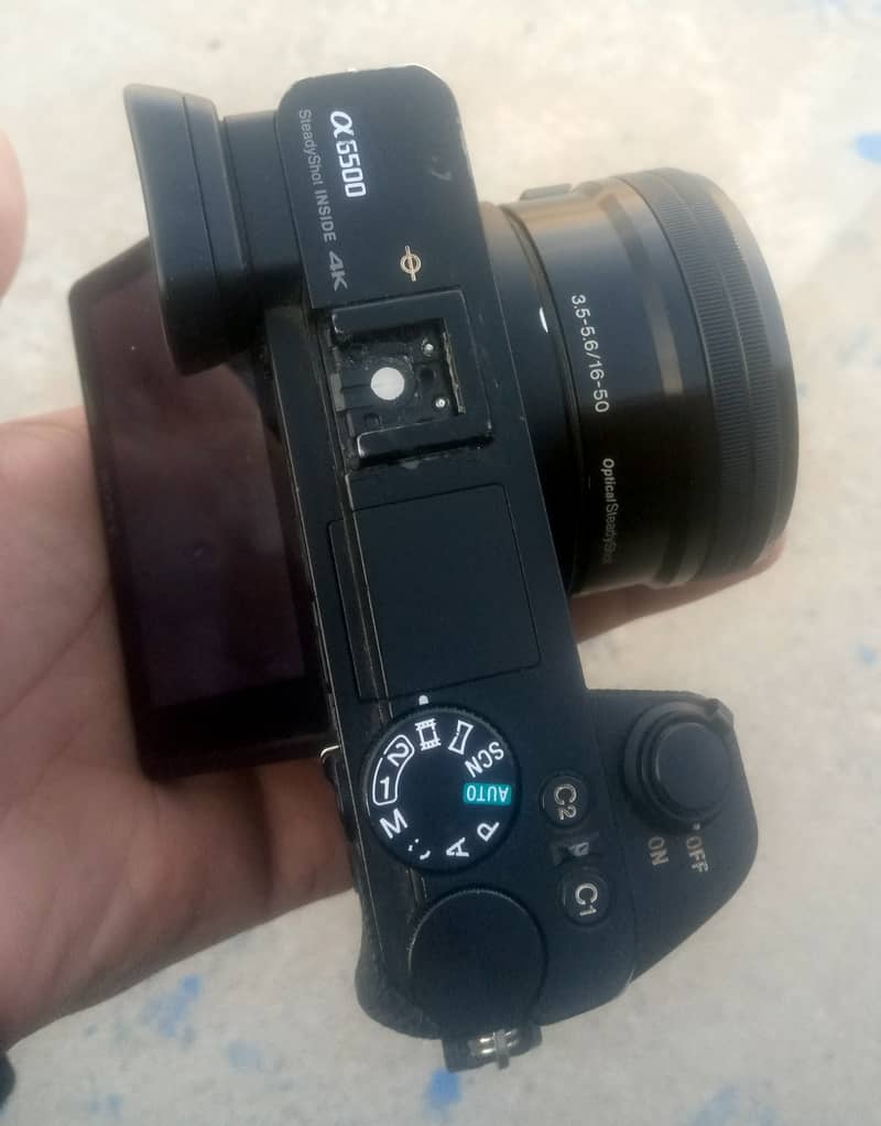 Sony 6500 mirror less camera with kit lense 0