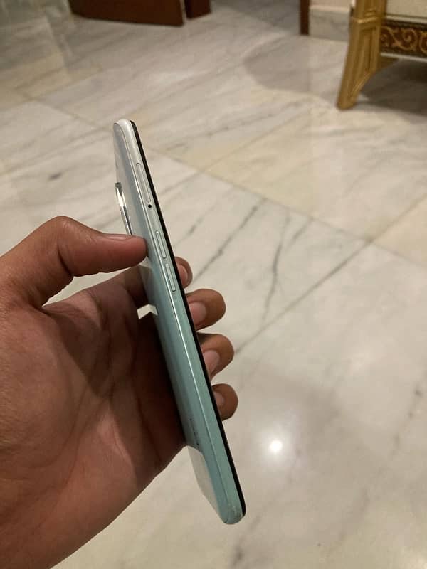 Oppo A52 4