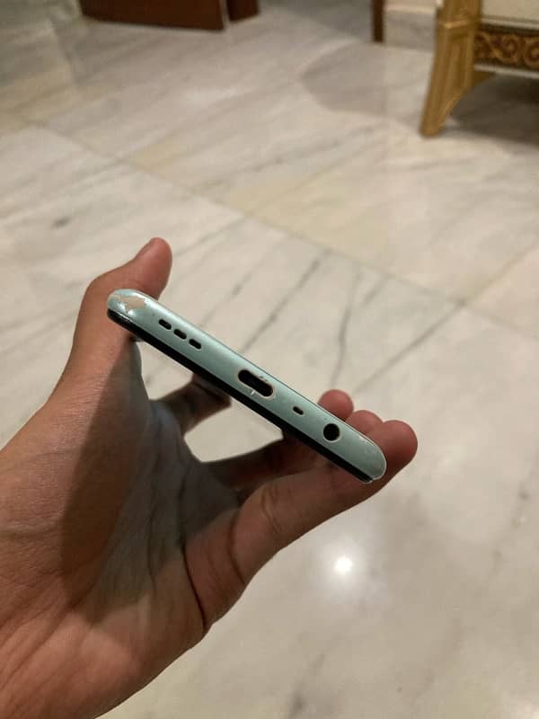 Oppo A52 5