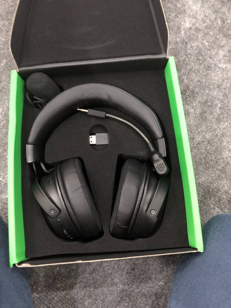 Razer kraken v3 pro 6