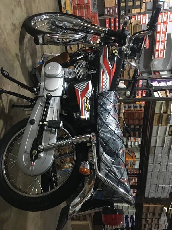 Honda cg125 2024 model number 03113304334 17