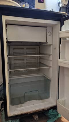 good cooling condition mini fridge