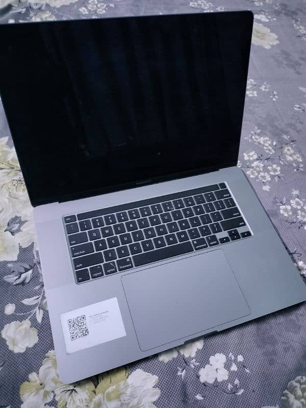 MacBook pro 2019 3