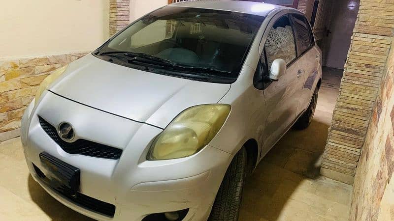 Toyota Vitz 2008 / 2013 2