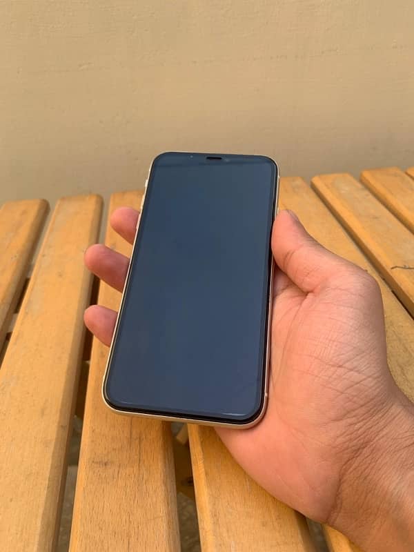 Iphone 11 64Gb JV Apple Warranty 5