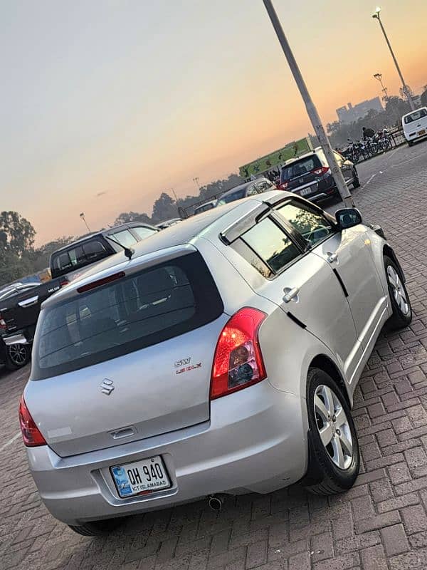 Suzuki Swift 2010 4