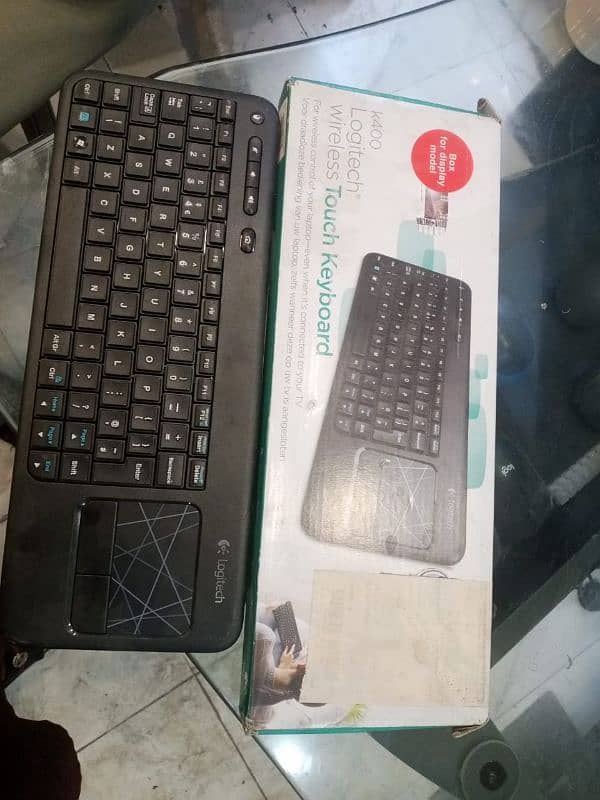 Logitech Wireless Keyboard With Touch Pad - Box Pack 1