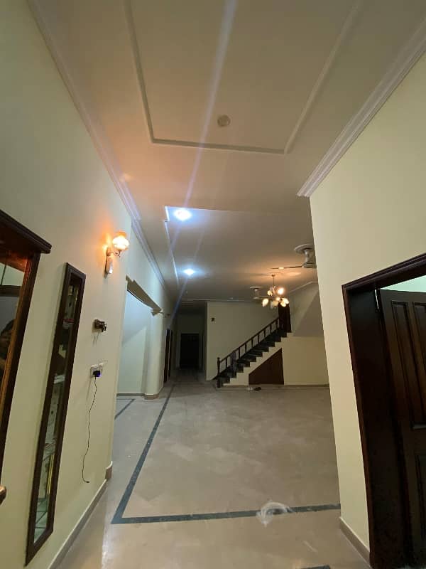 Orginal picture 1 kanal House For Sale in Pcsir Phase 2 Near By UCP University And Shoukat Khanam 2