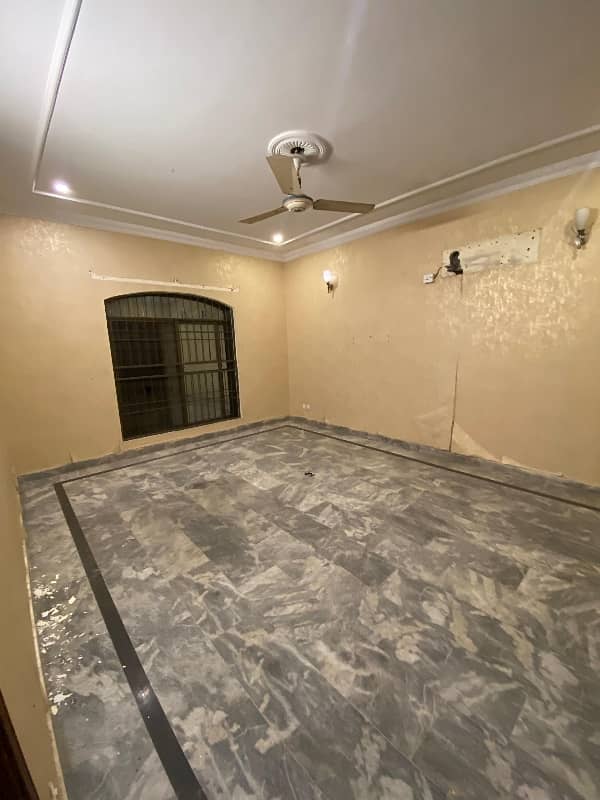 Orginal picture 1 kanal House For Sale in Pcsir Phase 2 Near By UCP University And Shoukat Khanam 20