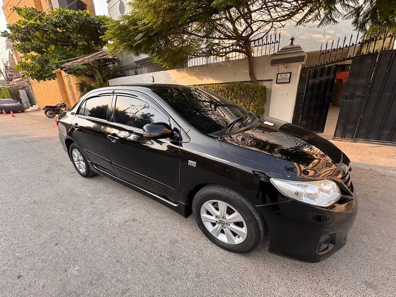 Toyota Corolla Altis 2011 13