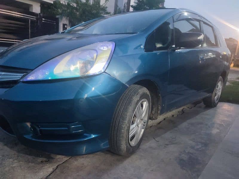 Honda fit shuttle 2