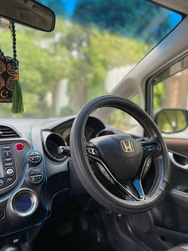 Honda fit shuttle 7