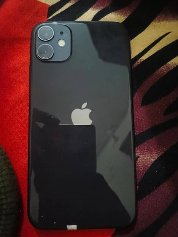 iPhone 11 total original mobile 100 bettry no one falt 64gb 2