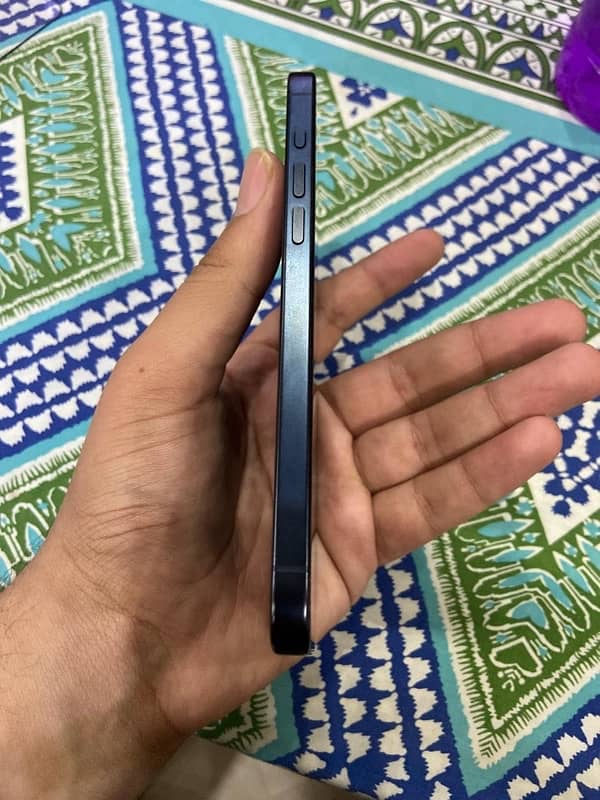 iphone 15 pro max blue titanium 1