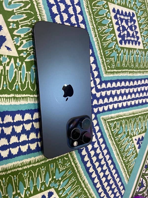 iphone 15 pro max blue titanium 2