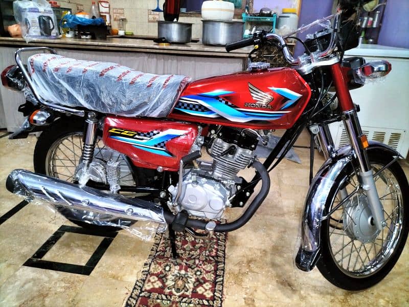 Honda CG 125 2024 3 mahine Ki Hai first owner 15