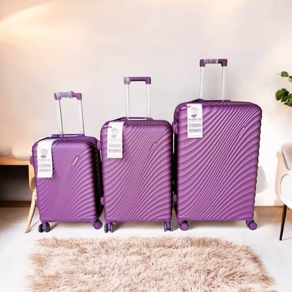 Travel trolley bags / luggage bags / suitcase 4