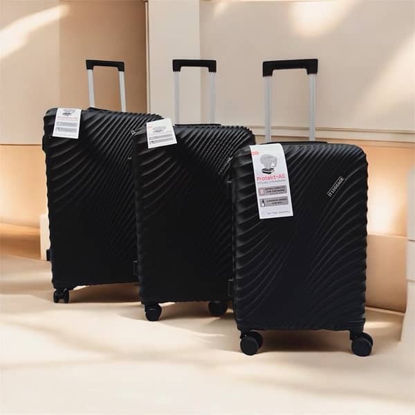 Travel trolley bags / luggage bags / suitcase 8