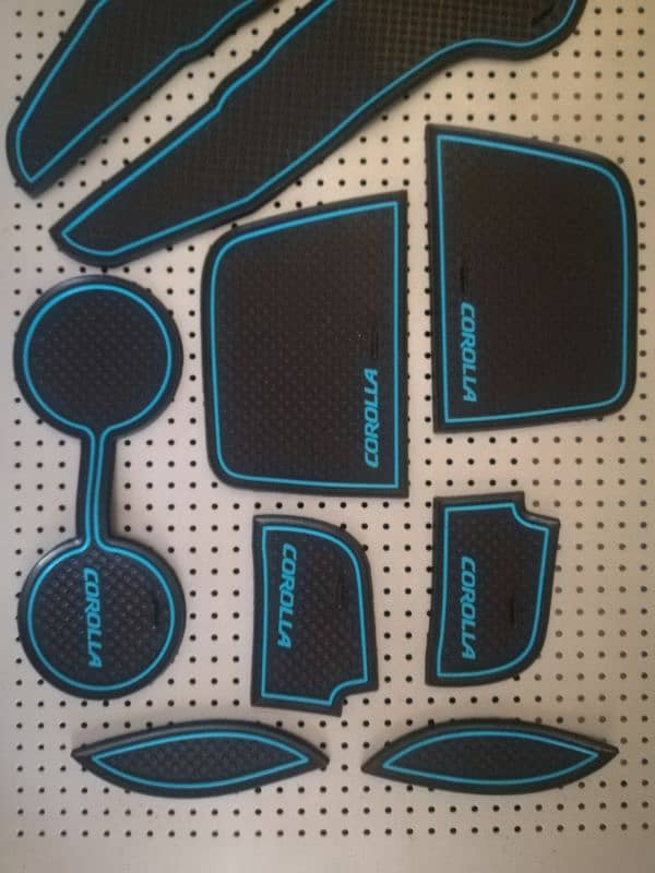 Toyota Corolla Interior AntiSlip Rubber Mats 1