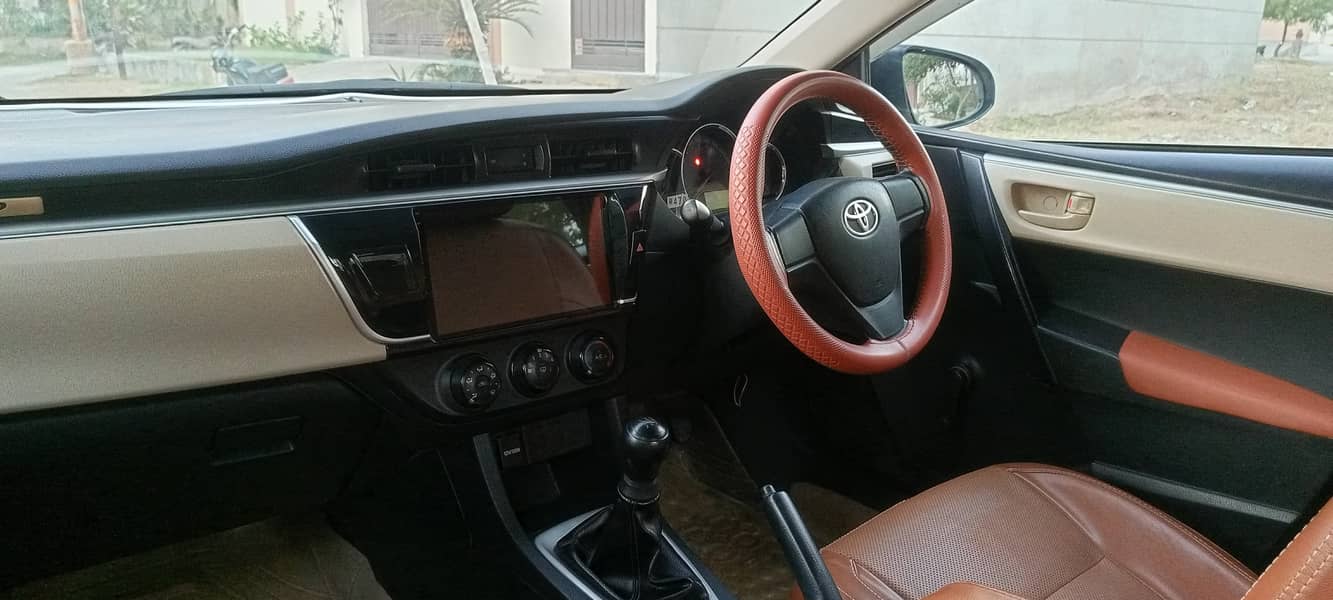 Toyota Corolla XLI 2016 (Original) 11