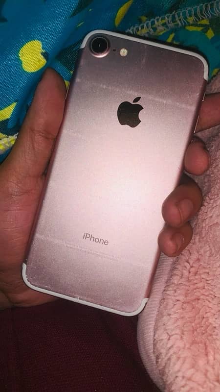 iPhone 7 128 gb pta approved 0