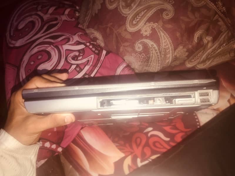 10 by 10 lap top charge repair all ok 7