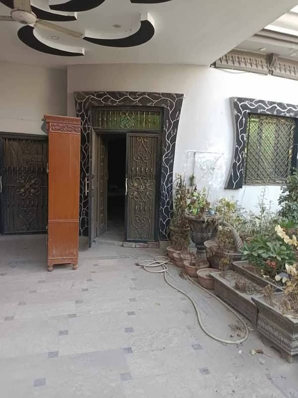 10 Marla Double Story House For Sale Link Kashmir Road Near China Chowk Sialkot 1