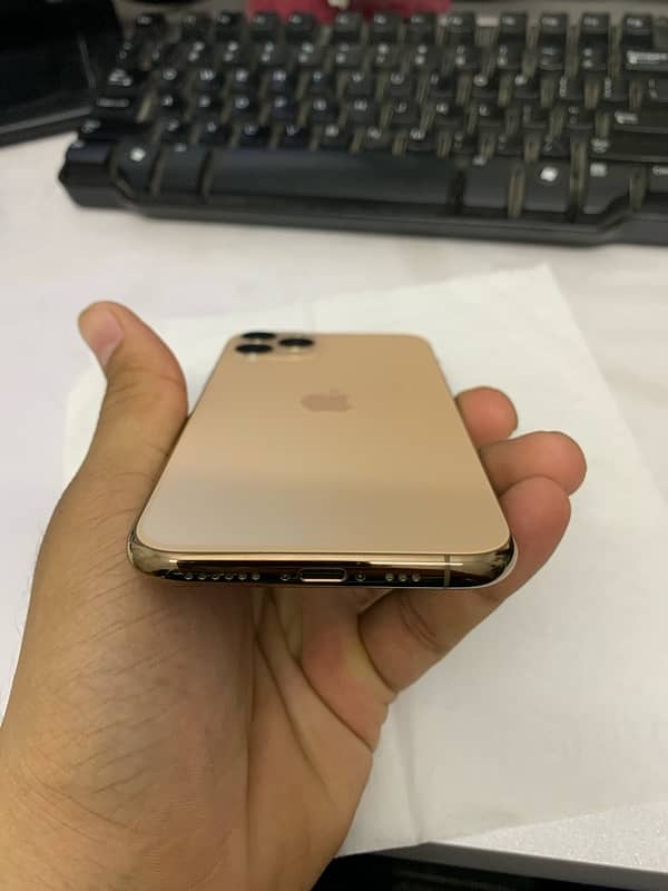 IPHONE 11 PRO NON PTA 3