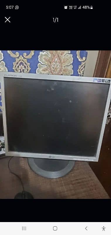 LG 17 inch LCD for sell 0