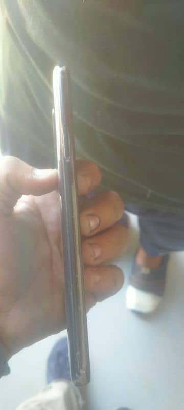 camon 15 pro 6 128 4