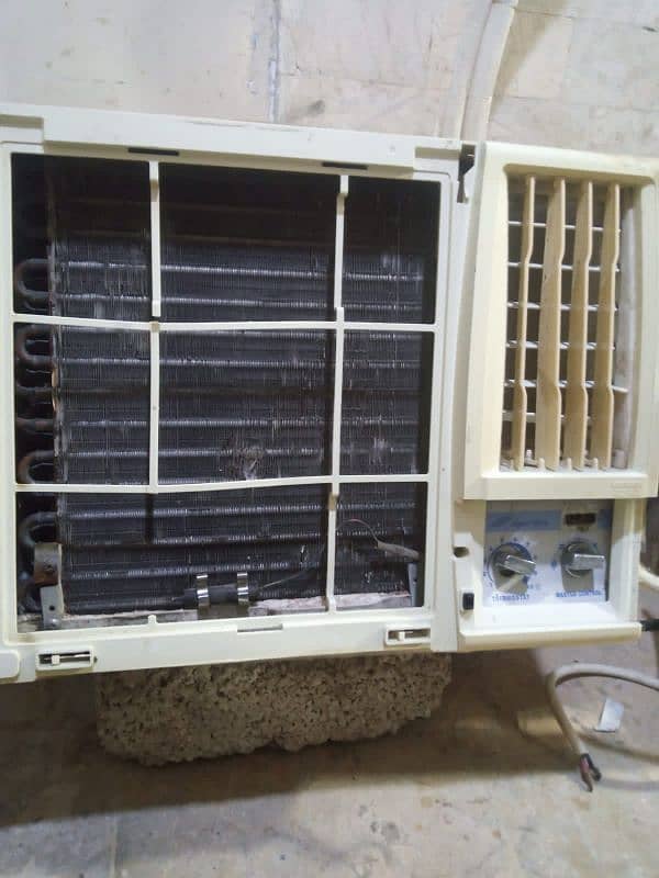 general window ac 0.75 ton made in Thailand con 03403014714 3