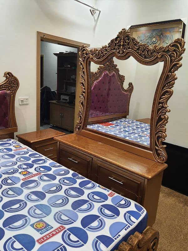 carving bed set king size new not used cinyoti style (call me) 2