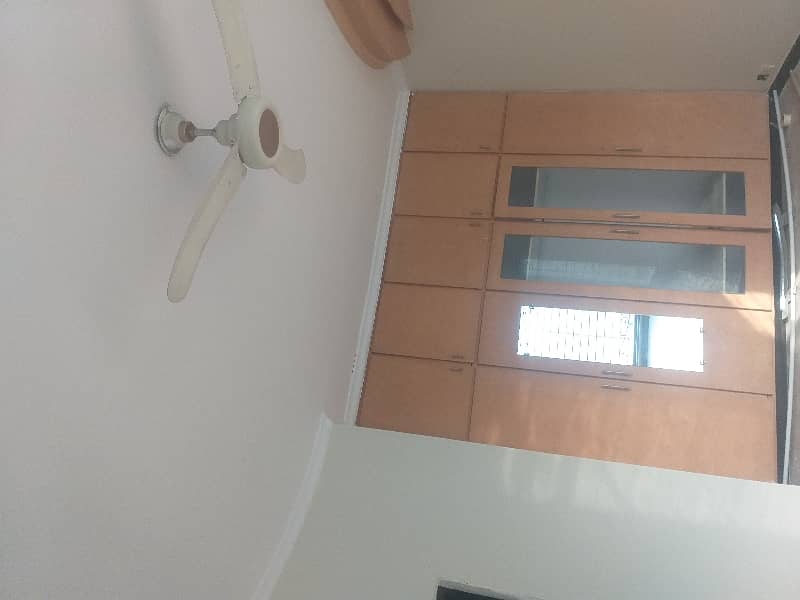 1 Kanal Upper Portion Is Available For Rent In DHA Phase 4 CC Block 6