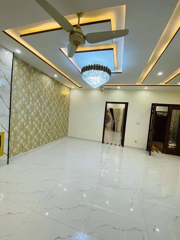 Luxurious Designer 10 Marla Brand New House For Sale In Bahria Town Lahore 18