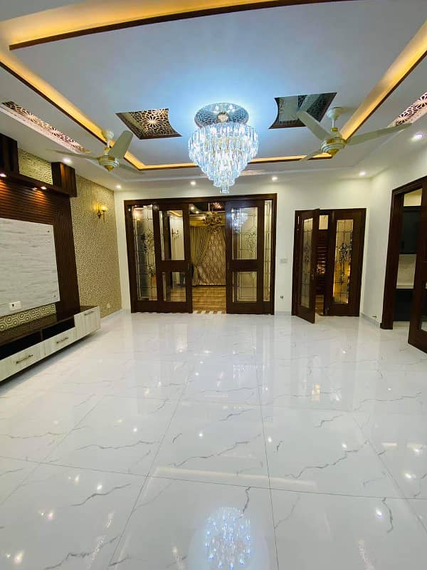 Luxurious Designer 10 Marla Brand New House For Sale In Bahria Town Lahore 21