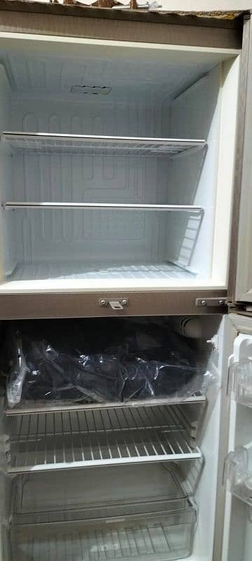 Pel Refrigerator Medium size 1