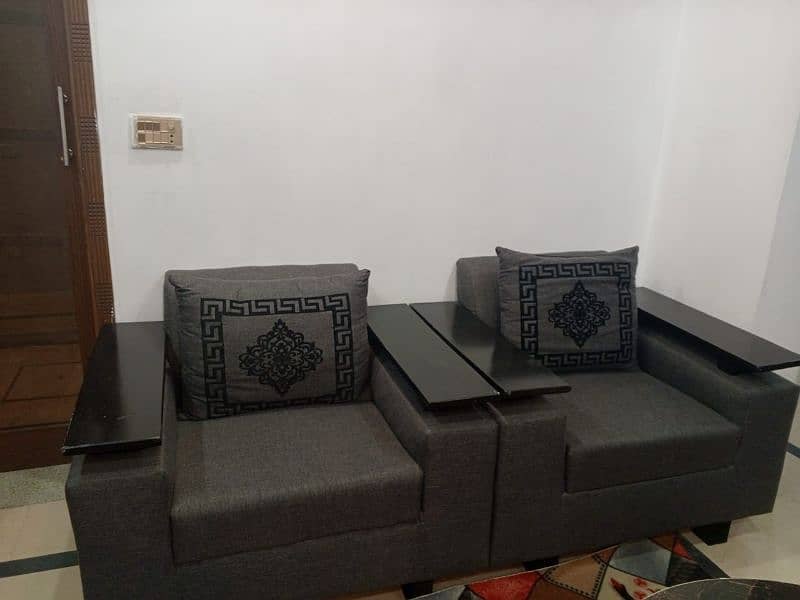 Sofa Set for Sale 0