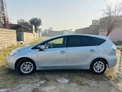 Toyota Prius Alpha 2014 G