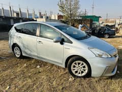 Toyota Prius Alpha 2014 G