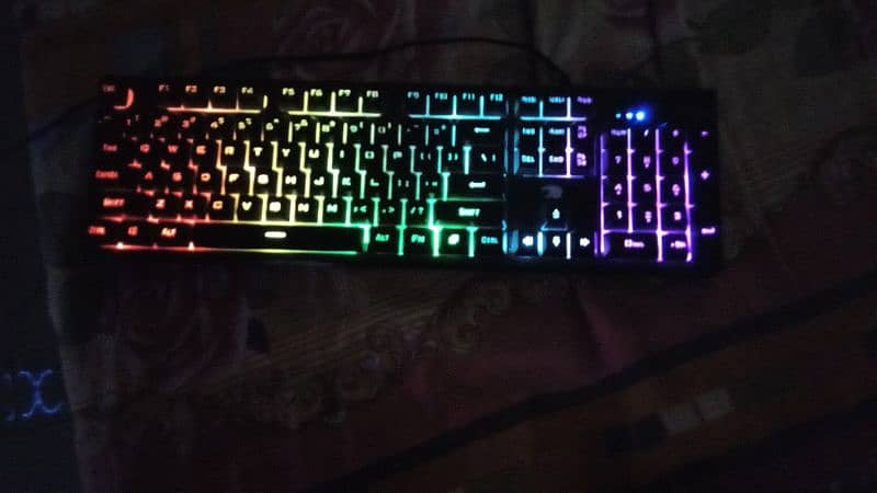 Membrane keyboard with rgb lighting. 1