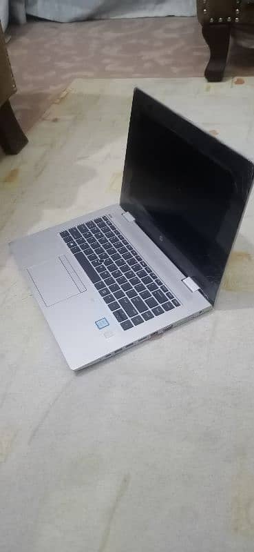 HP ProBook 640 G5 (Core i5, 8th Gen} 0