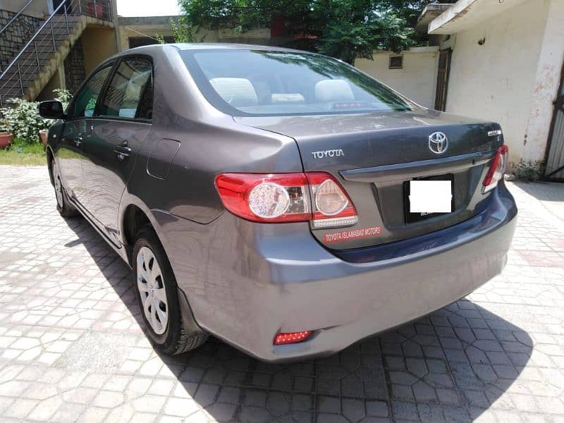 Toyota Corolla GLI 2012 5