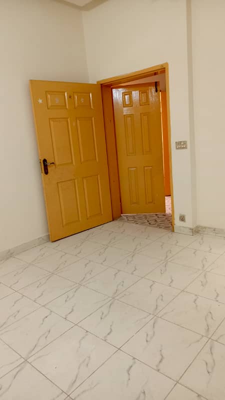 5 marla upper portion for rent in johar town for family 1